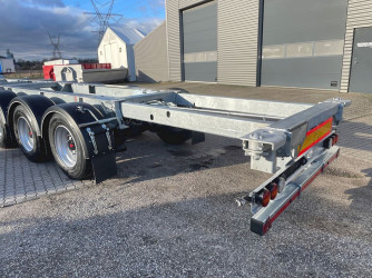 Ny Hangler 3 axlad Container trailer ADR