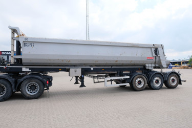 Langendorf 3 axlad tipptrailer