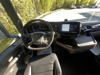 S 590 6x2 dragbil av 2025 års modell