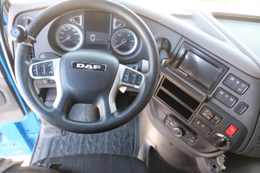XF 530 FAS 6x2 chassi