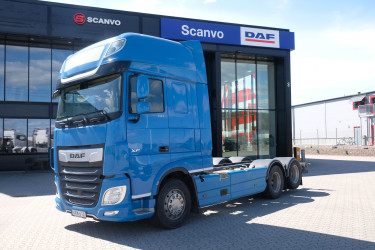 XF 530 FAS 6x2 chassi