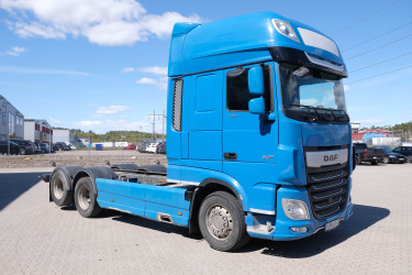 XF 530 FAS 6x2 chassi