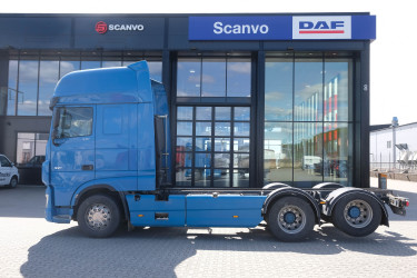 XF 530 FAS 6x2 chassi