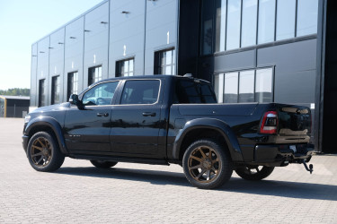 RAM 1500 Limited Night Edition - Rambox 