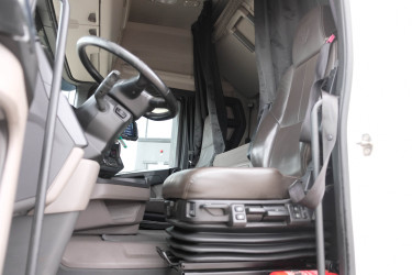 R 410 4x2 av 2020 års modell