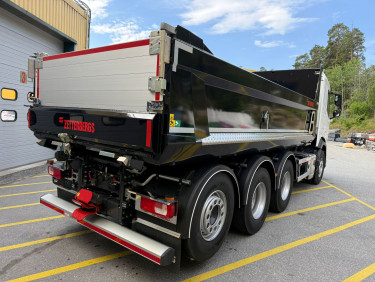 Ny XF 530 Tridem Zetterberg dumperbil