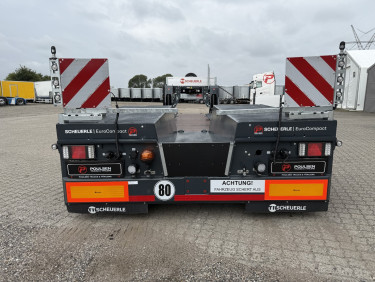 2-axlad Tvångstyrd låglastande maskintrailer, utdragbar