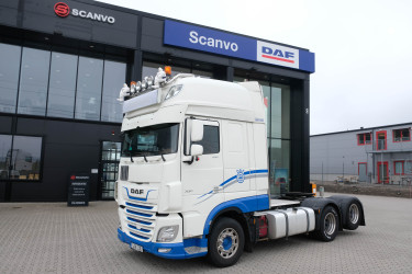 XF 530 ADR bil med kompressor och hydraulik