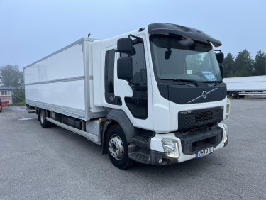 Volvo FL 250 16 ton Skåpbil