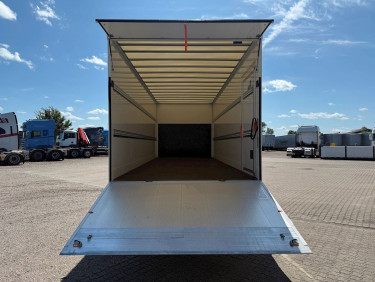 DAF XB 230 Fast skåp m. lift