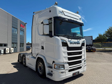 Scania S770 6x2 V8 Dragbil