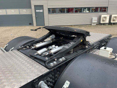 Volvo FH460 6x2 Lowdeck Pusher Dragbil