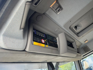 Volvo FE320 fällburskåp med kyl