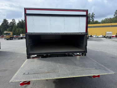 Volvo FL 250 16 ton Skåpbil
