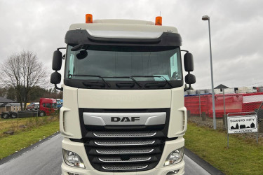 DAF XF530 6x2 med hydraulik Dragbil