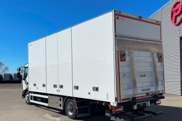 Renault D16.280 Foldedörsskåp