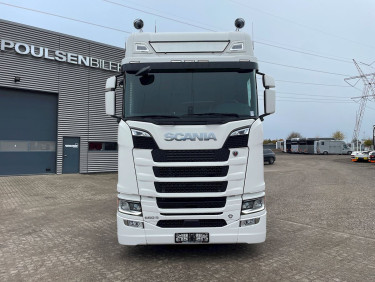 Scania S660 6x2, 2 950 mm