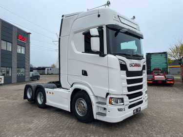 Scania S660 6x2, 2 950 mm