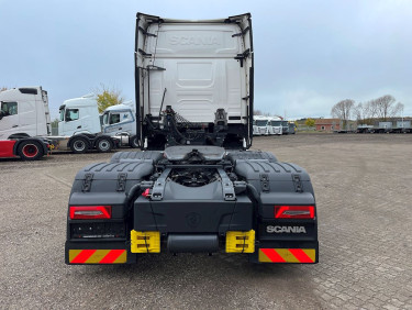 Scania S660 6x2, 2 950 mm