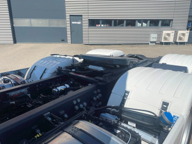 Scania S660 2950 6x2