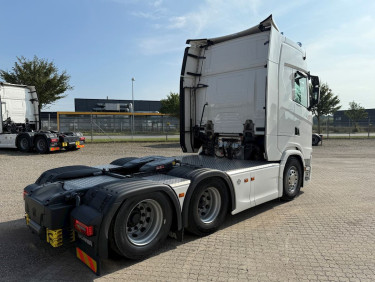 Scania S660 V8 m. hydraulik 6x2