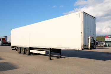 Krone 3 axlad skåptrailer  