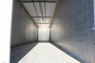 AMT Walking Floor trailer