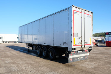AMT Walking Floor trailer