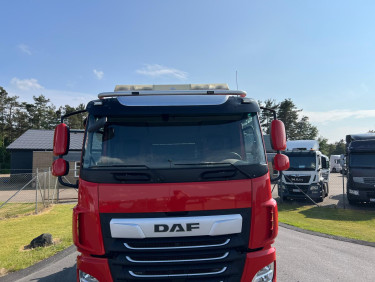 DAF CF 480 FAX 8x2*6 kranväxlarbil