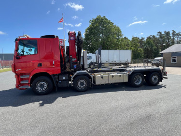 DAF CF 480 FAX 8x2*6 kranväxlarbil