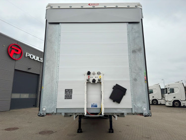 3 axlad trailer 45 ton med hållar för truck