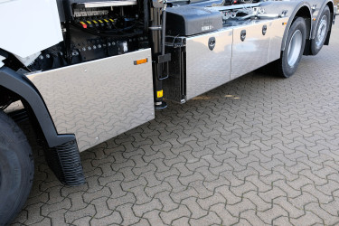 XD 450 6x2*4 kran och lastväxlare