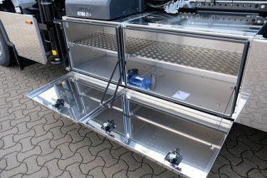 XD 450 6x2*4 kran och lastväxlare