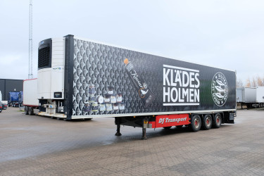 Schmitz 3 axlad FRC skåptrailer