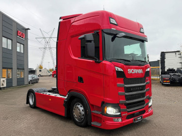 Scania S460 4x2 Mega dragbil