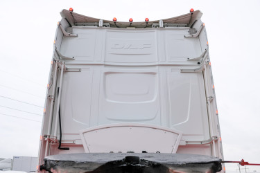 DAF XG+ 530 6x2 dragbil av 2023 års modell