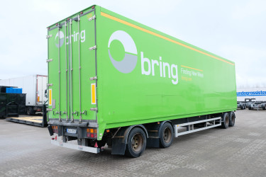 Kaupe 4 axlad skåpvagn reparationsobjekt