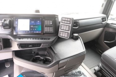 R 660 Närko skåpbil – Pris sänkt, redo att levereras!