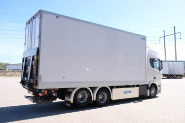 R 660 Närko skåpbil – Pris sänkt, redo att levereras!