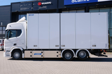 R 660 Närko skåpbil – Pris sänkt, redo att levereras!