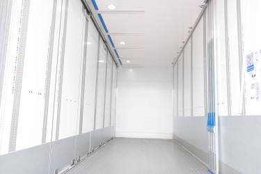 R660 6x2*4 Ekeri skåpbil 2025 - Nu till superpris!