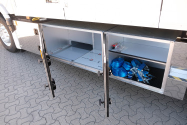 S 660 6x2 Ekeri skåpbil  - Ärets bästa fynd!