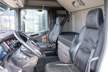 S 560 Pusher A6x2/4NB av 2024 års modell