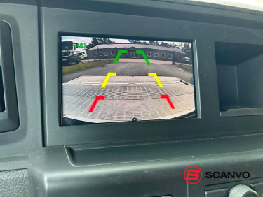 MAN TGL 8-220 4x2 BL fast skåpbil inkl. 2 st växelflak