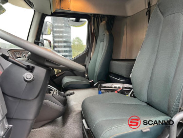 Volvo FL 280 Kran/fast flak