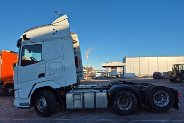 XF 530 6x2 FTS endast 16 900 mil