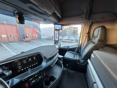 XF 530 6x2 FTS endast 16 900 mil