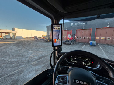 XF 530 6x2 FTS endast 16 900 mil