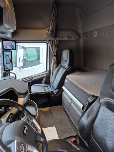 XF 530 6x2 FTS endast 16 900 mil