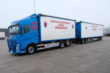 FH 540 med MT Eksjö flisbyggnation + flissläpvagn